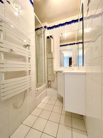 Superbe Appartement T6 hyper lumineux, 4 chambres, 119 m², cave et box