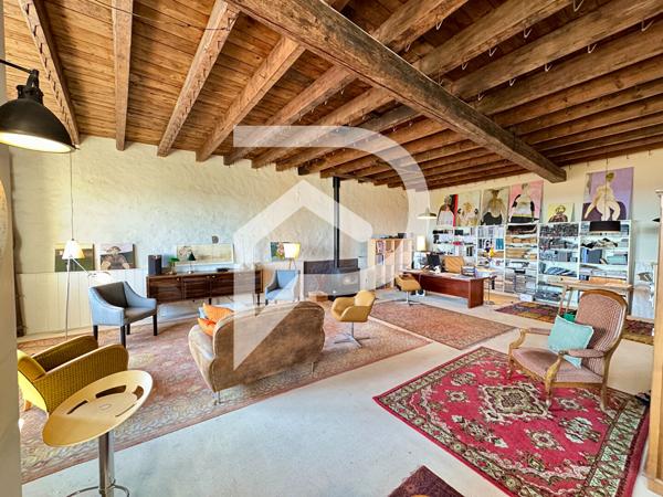 Loft 2 pièces 92.79 m2