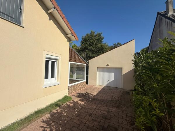 Villiers-sur-Morin (77580) PLAIN PIED DEUX CHAMBRES EN PARFAIT ETAT !