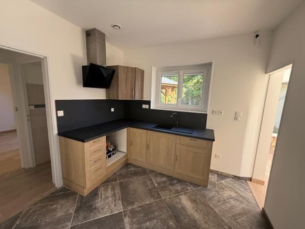 Villiers-sur-Morin (77580) PLAIN PIED DEUX CHAMBRES EN PARFAIT ETAT !