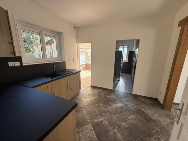 Villiers-sur-Morin (77580) PLAIN PIED DEUX CHAMBRES EN PARFAIT ETAT !