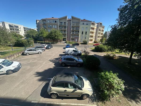 Appartement 4 pièces 82.96 m2