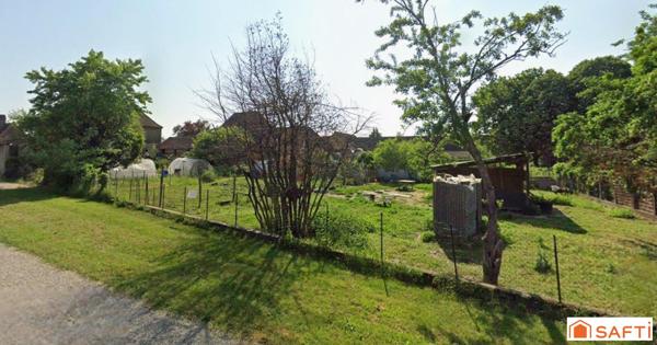 Rare terrain constructible proche commodités