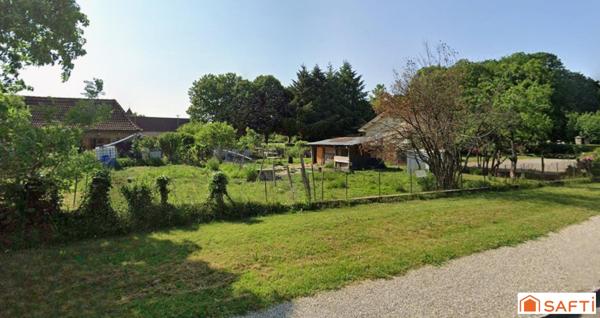 Rare terrain constructible proche commodités