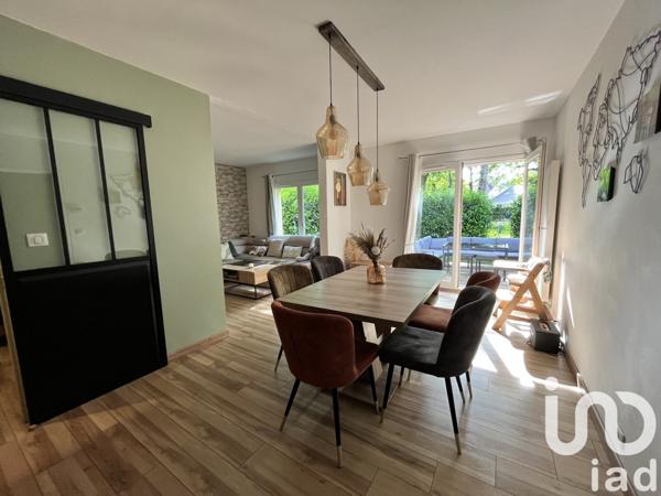 Maison 4 pièces de 81 m² à Maurepas (78310)
