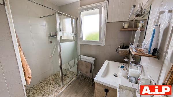 CERIZAY - PROCHE COMMERCES