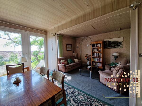 Pavillon sur sous-sol dans un quartier calme
