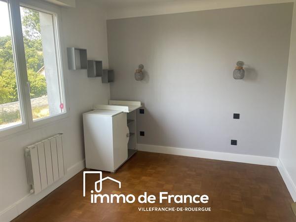 Maison Villefranche De Rgue 141 m², 4 chambres et garage