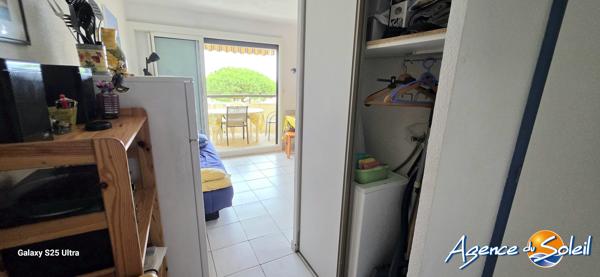 Appartement à Saint-Pierre-la-Mer T2 BALCON VUE MER + PLACE PARKING