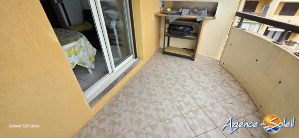 Appartement à Saint-Pierre-la-Mer T2 BALCON VUE MER + PLACE PARKING