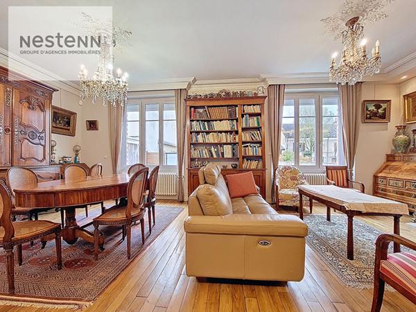 ORLEANS PATINOIRE - MAISON 1930 - JARDIN - GARAGE !