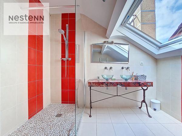 ORLEANS PATINOIRE - MAISON 1930 - JARDIN - GARAGE !