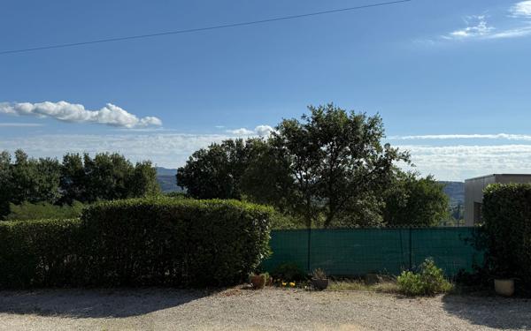 Maison à vendre    4 pièces •  Saint-Sernin