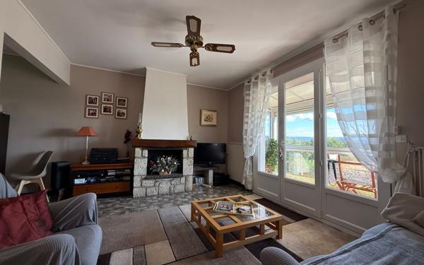 Maison à vendre    4 pièces •  Saint-Sernin