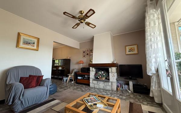 Maison à vendre    4 pièces •  Saint-Sernin