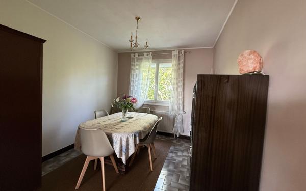 Maison à vendre    4 pièces •  Saint-Sernin