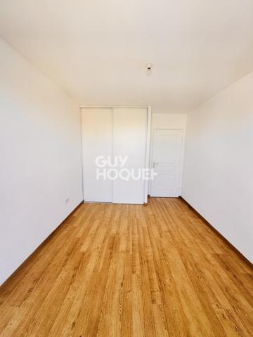A LOUER  APPARTEMENT T4 - REIMS POMMERY - DERNIER ETAGE