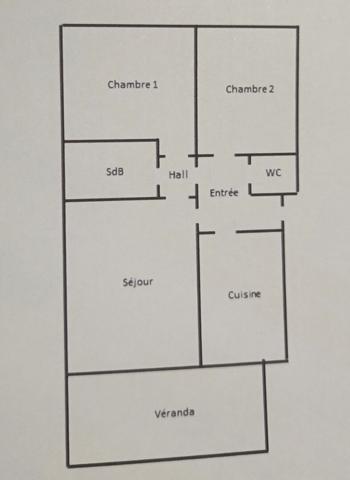 Appartement  T3 avec terrasse,véranda,cave.