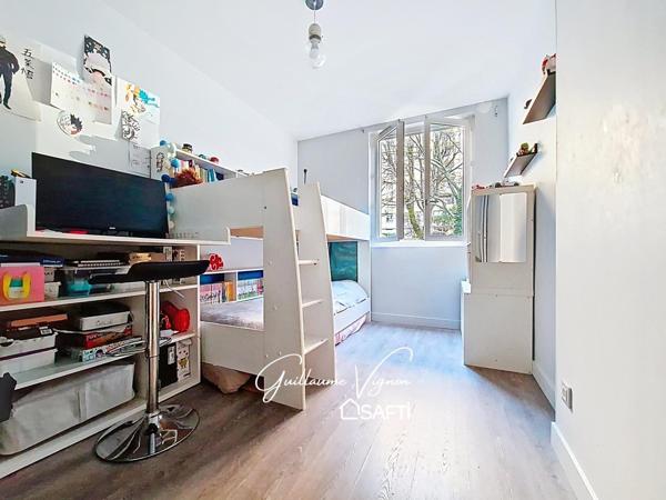 T4 en bon état et très fonctionnel