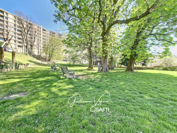 T4 en bon état et très fonctionnel