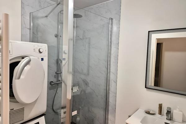 A VENDRE NANTES ZOLA appartement 2 chambres avec terrasse et stationnement