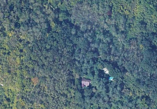 Deux maisons sur 1 hectare  Calme absolu, sans aucun vis-à-vis