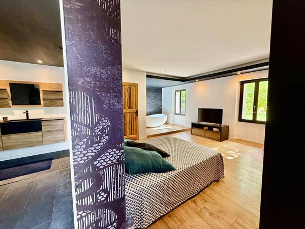 Demeure de prestige L'isle-sur-la-sorgue 7 pièce(s) 200 m2