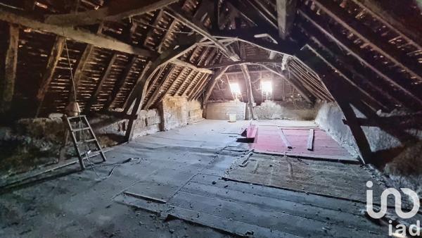 Immeuble à vendre 157 m² Bourbon-l'Archambault