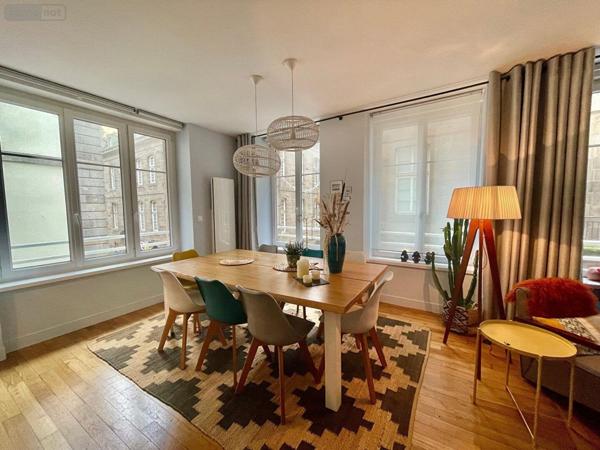 Appartement à vendre à Saint-Malo en Ille-et-Vilaine (35400), ref : 245   
INTRA-MUROS
