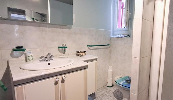 Maison de village avec terrasse et caves LE BOUSQUET D'ORB