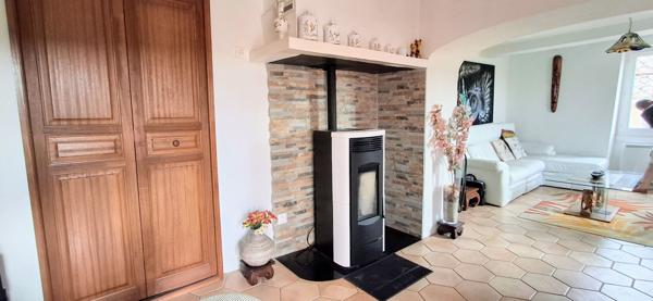 Maison de village avec terrasse et caves LE BOUSQUET D'ORB