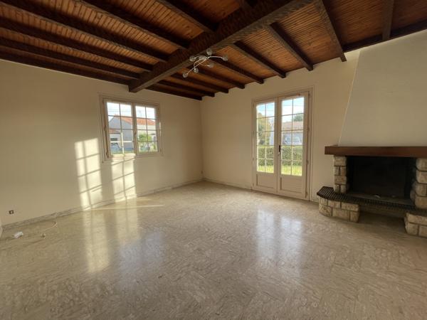 Maison de plain-pied d'environ 77 m2 à rénover