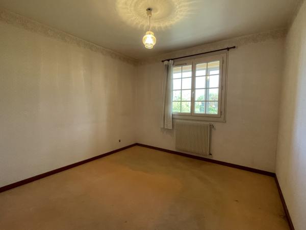 Maison de plain-pied d'environ 77 m2 à rénover