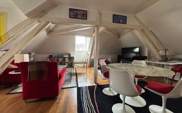 Immeuble à vendre    4 pièces •  Auxerre