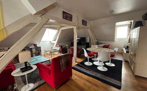 Immeuble à vendre    4 pièces •  Auxerre