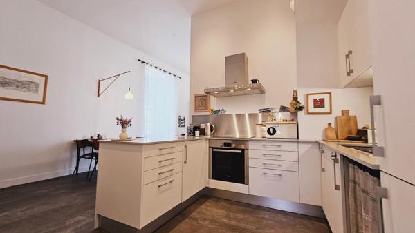 BOURGES CENTRE APPARTEMENT 71.2M² GARAGE ASCENSEUR