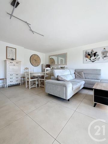 Appartement F2 à vendre  2 pièces - 45,62 m2 FREJUS - 83