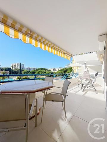 Appartement F2 à vendre  2 pièces - 45,62 m2 FREJUS - 83