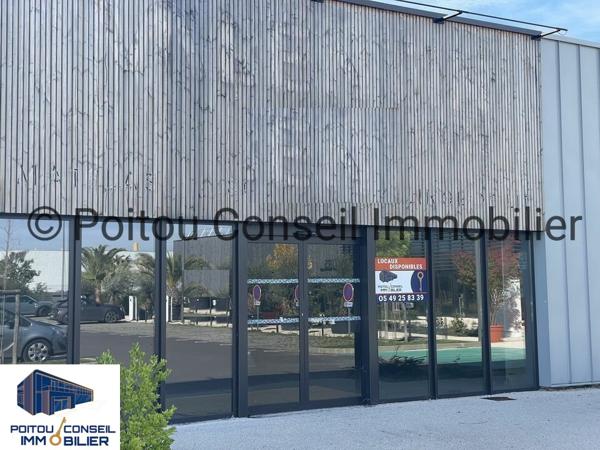 CELLULE COMMERCIALE 592m2 SUR AXE PASSANT DE LA 1ERE ZONE COMMERCIALE DE NIORT CHAURAY