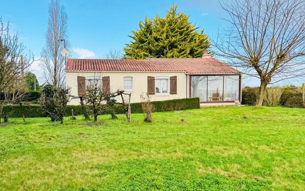 Maison à vendre    4 pièces •  Longeville-sur-Mer