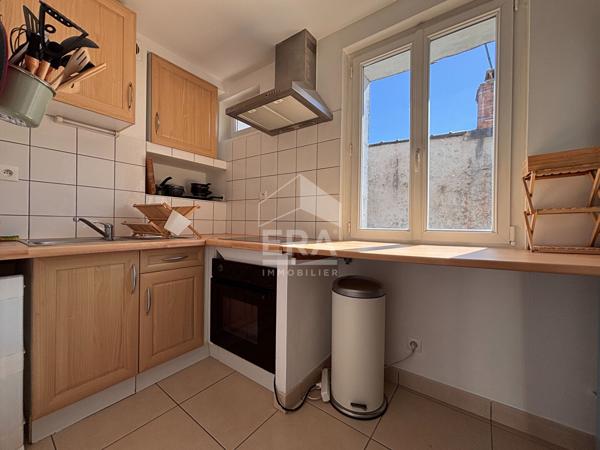 ORLEANS SUD - APPARTEMENT MEUBLE 2 PIECES DE 40.14 M2 -