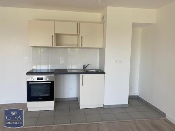 Appartement à louer 2 pièces 57.76m² Chennevières-sur-Marne (94430)