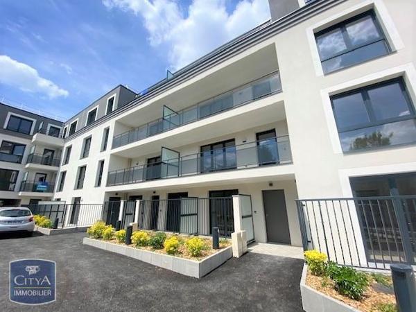 Appartement à louer 2 pièces 57.76m² Chennevières-sur-Marne (94430)
