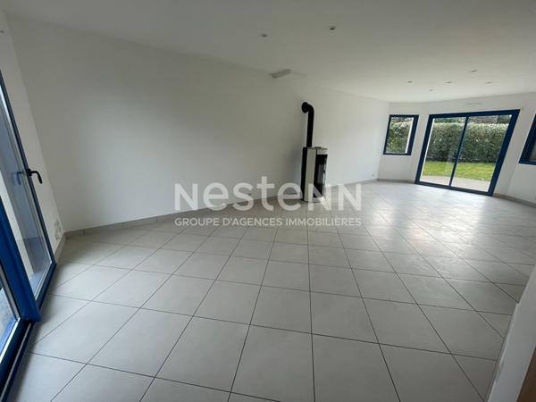 Maison à vendre à Elven - Vie de plain pied - 4 chambres