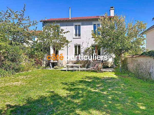 Vente Maison140 m² - 7 Pièces - SAINT MAUR DES FOSSES (94100)