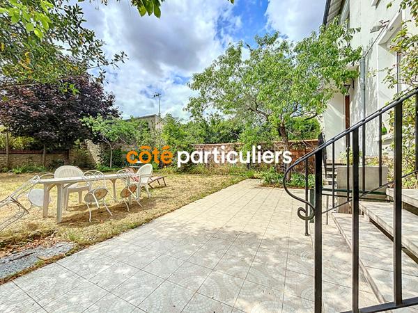 Vente Maison140 m² - 7 Pièces - SAINT MAUR DES FOSSES (94100)