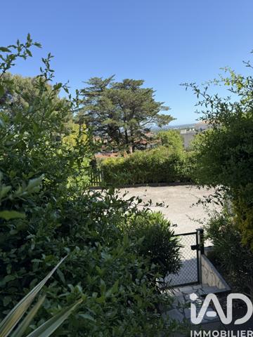 Appartement à vendre 2 pièces 46 m² Hyères