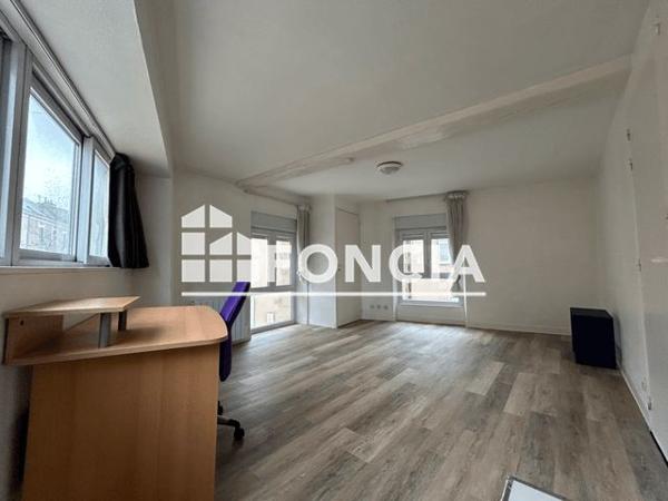 Location Studio 22.07 m² - 3 TER RUE VICTOR HUGO Poitiers 86000