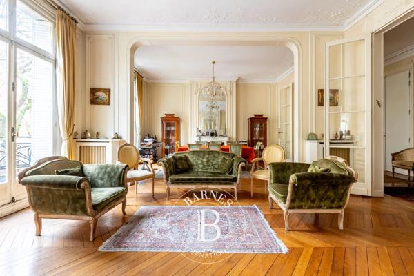 Paris 17ème, Appartement 4 Chambres -  260 m² à vendre