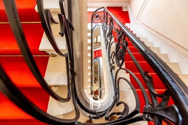 Paris 17ème, Appartement 4 Chambres -  260 m² à vendre